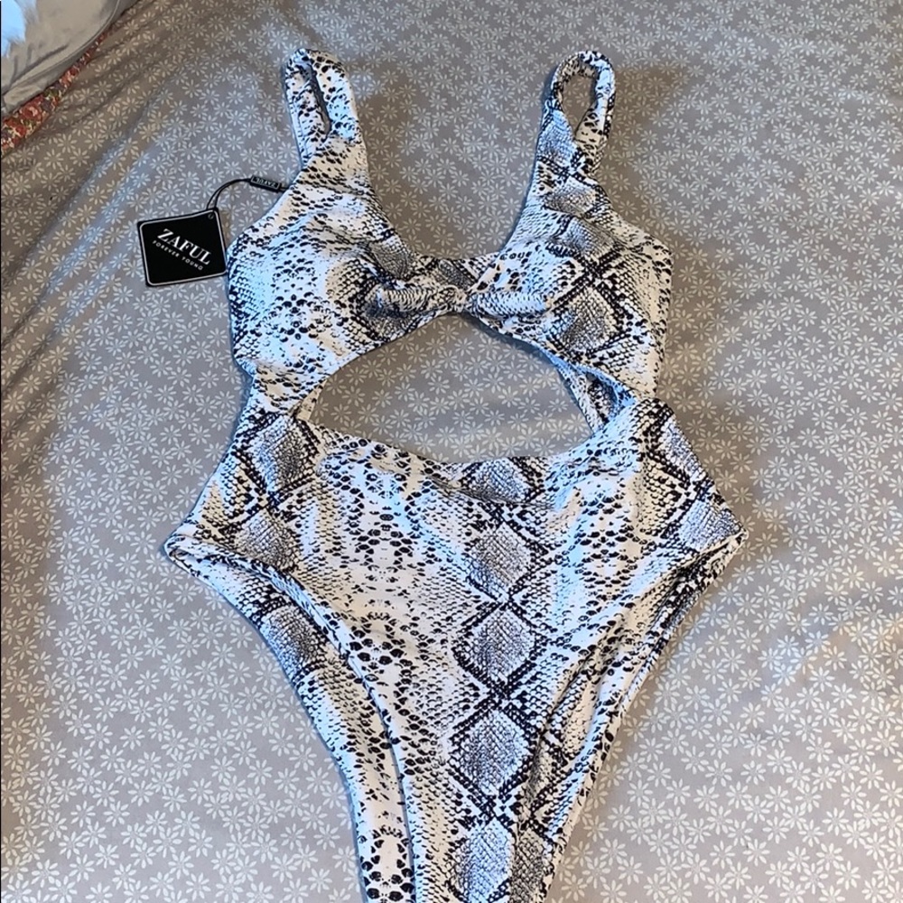 NWT one piece swimsuit